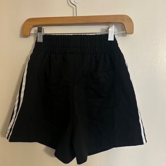 Adidas Originals 3-Stripes Shorts – Black - Picture 4 of 5